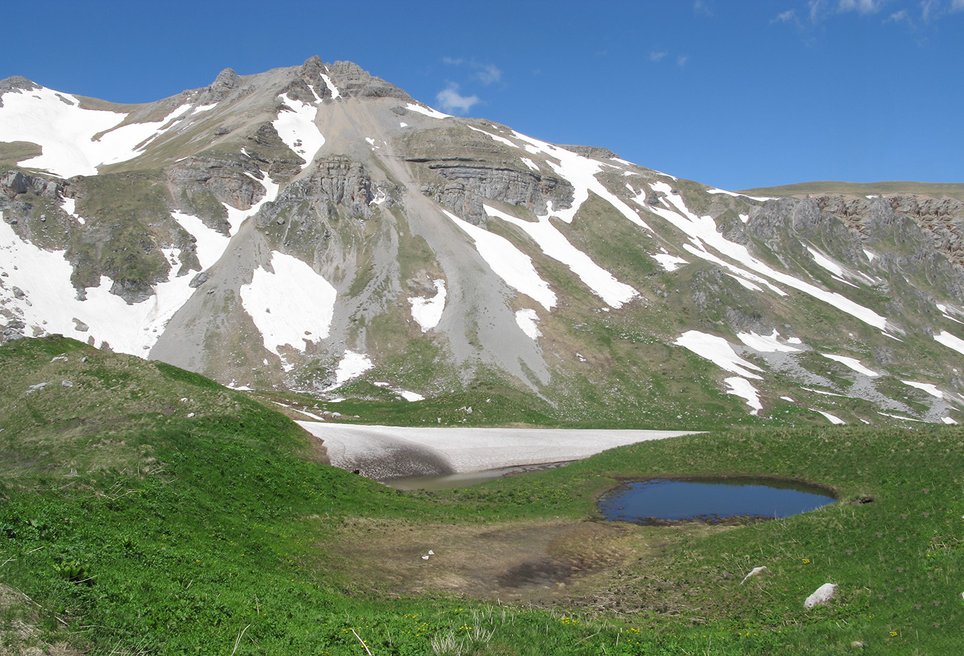 Карстовое двуозёрье, image of landscape/habitat.