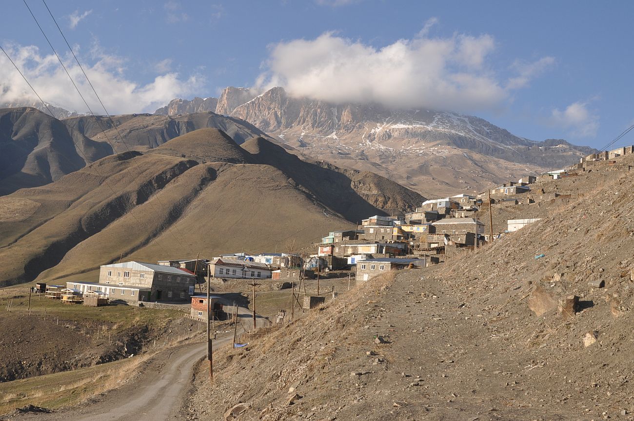Село Хыналыг, изображение ландшафта.
