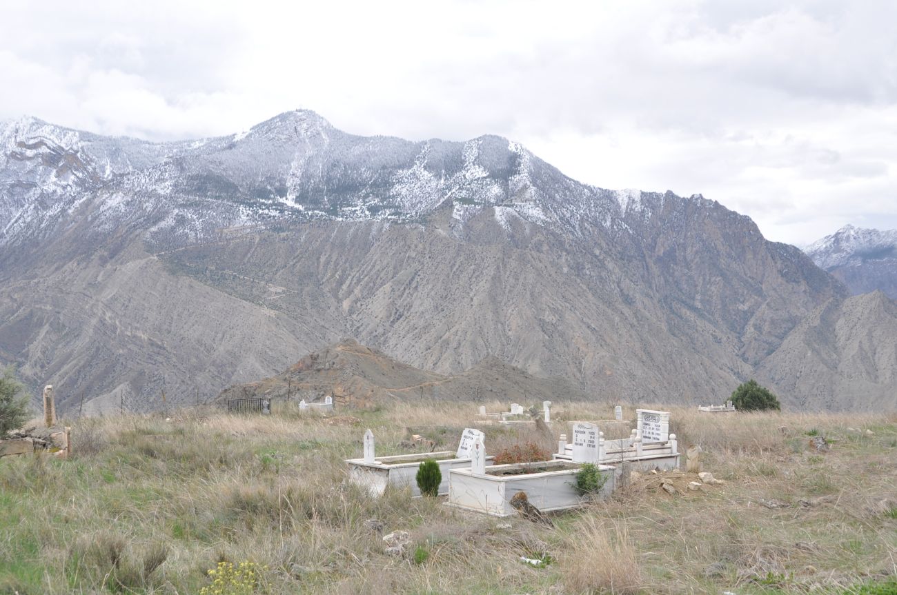 Окрестности села Ишхан, изображение ландшафта.
