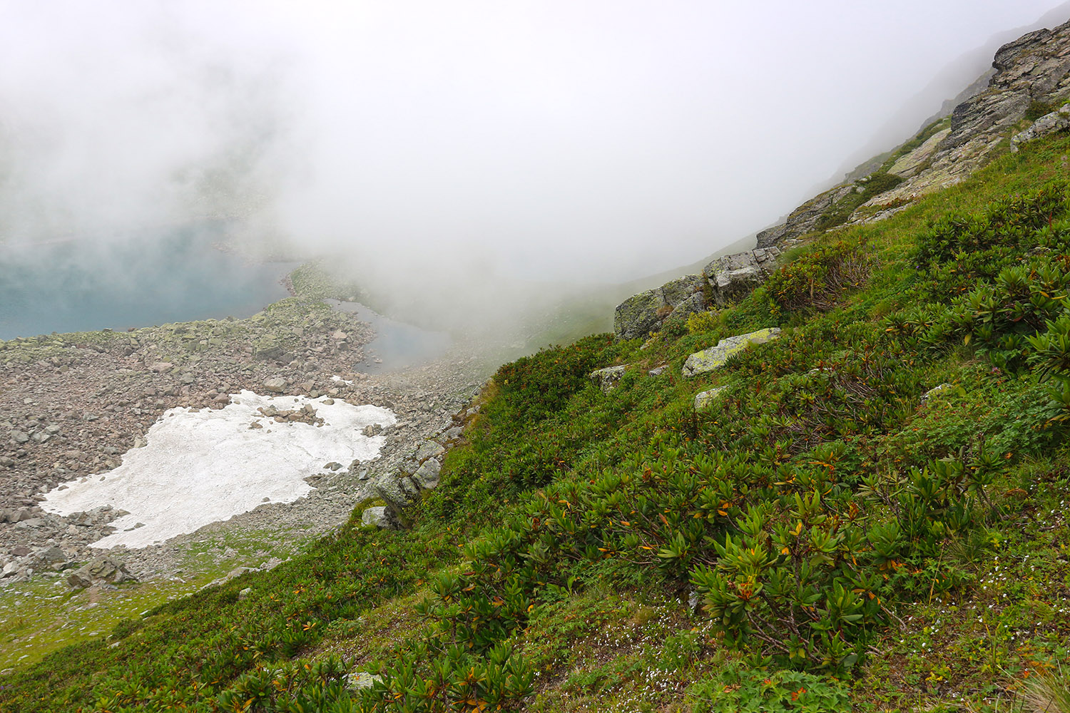 Перевал Загеданских озёр, изображение ландшафта.