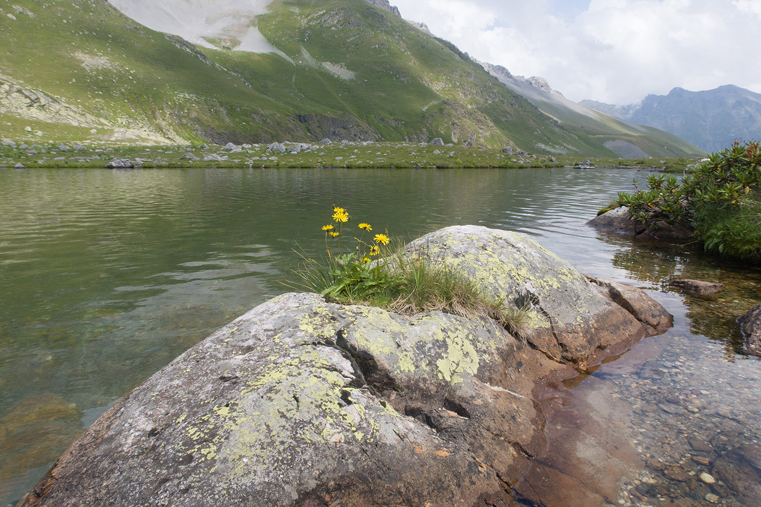 Ацгарские озёра, изображение ландшафта.
