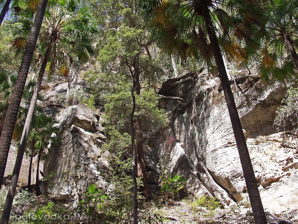 Карнарвонское ущелье, изображение ландшафта.
