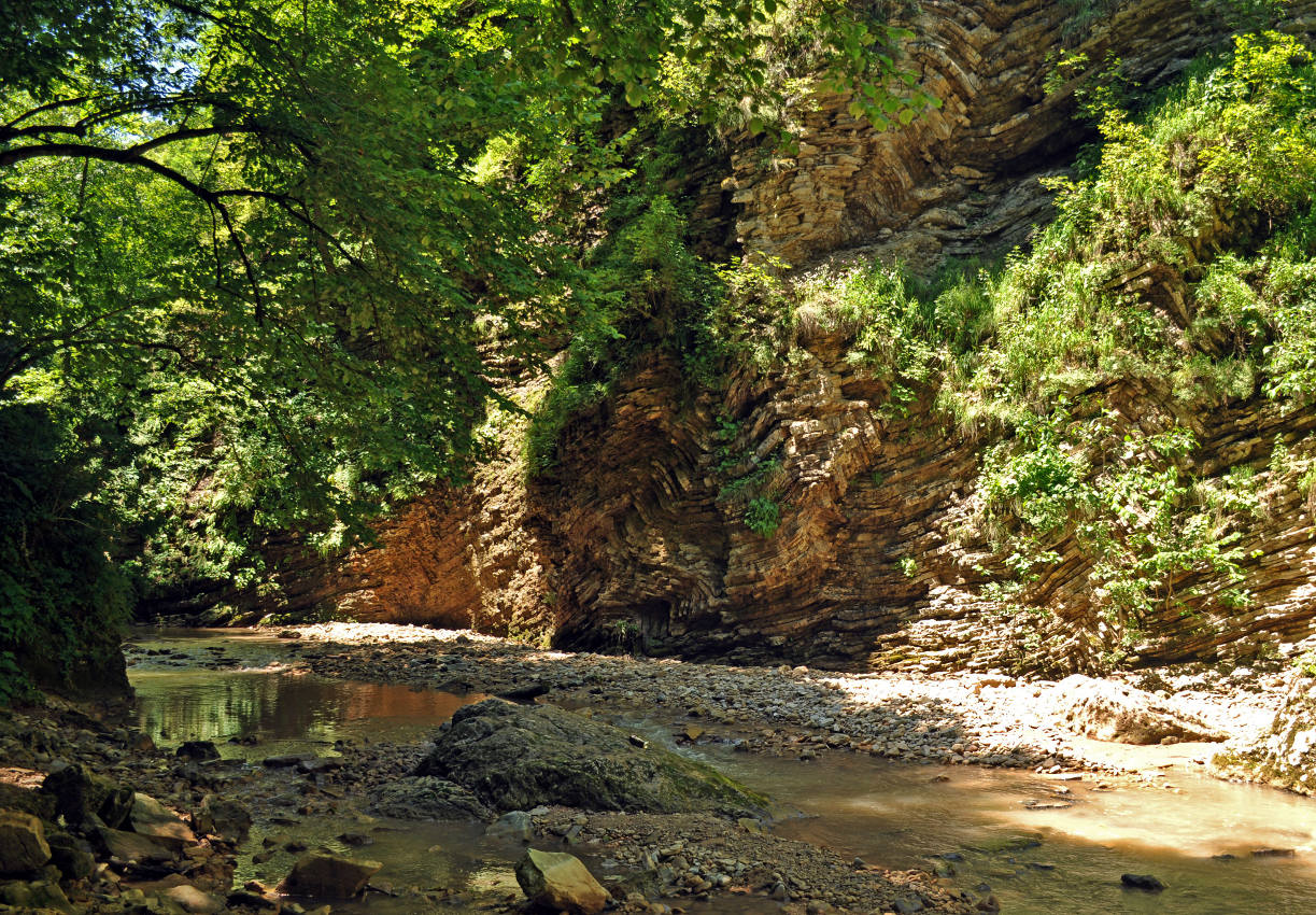 Долина реки Руфабго, изображение ландшафта.