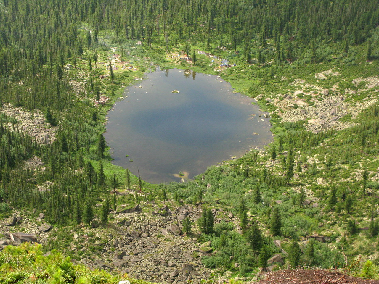 Висячий Камень, изображение ландшафта.