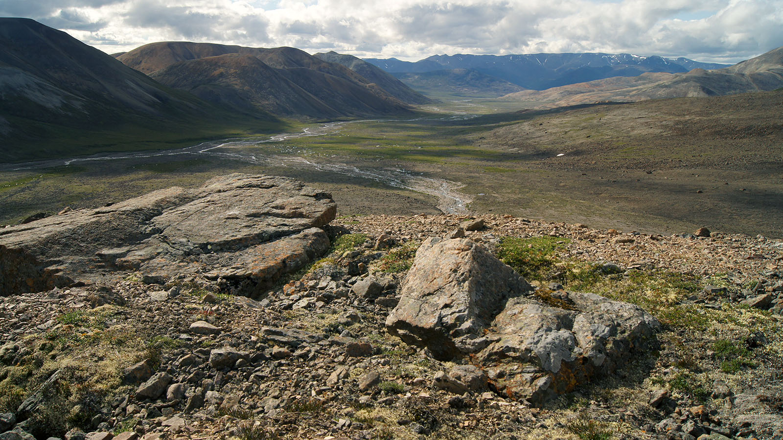 Гора Недоступная и окрестности, изображение ландшафта.