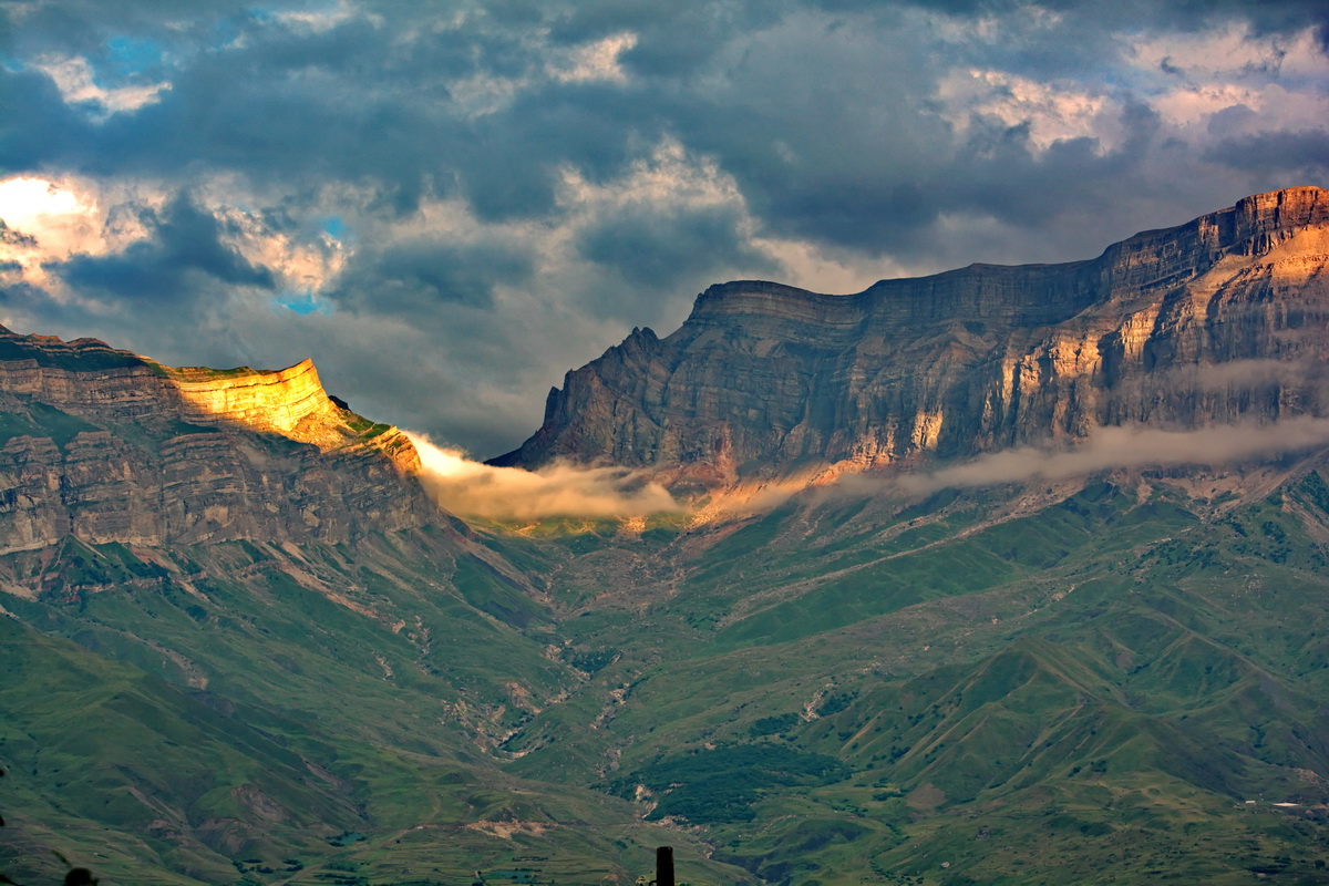 Гора Ерыдаг, изображение ландшафта.