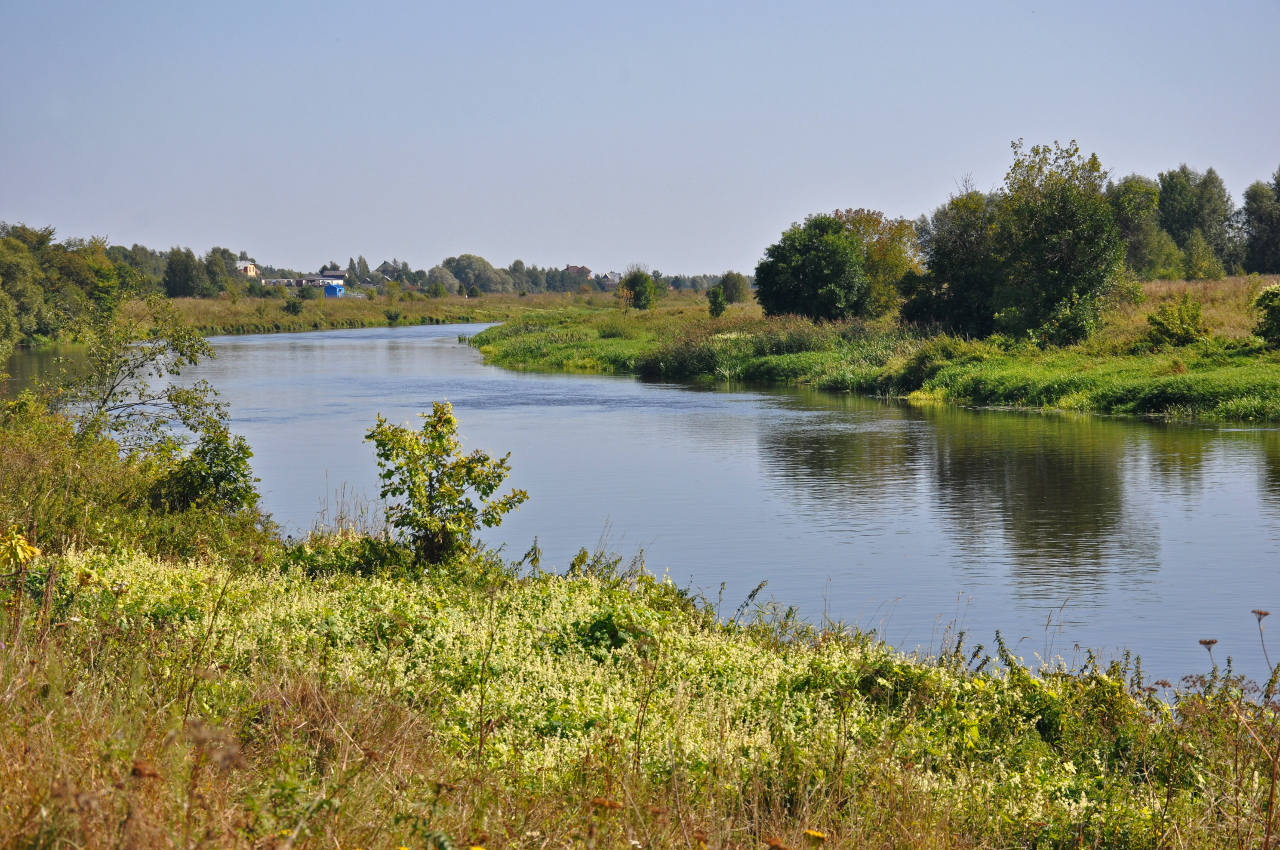 Река Клязьма у Красной Дубравы, изображение ландшафта.