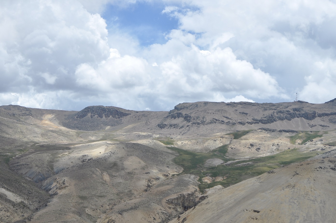 Окрестности вулкана Чачани, изображение ландшафта.