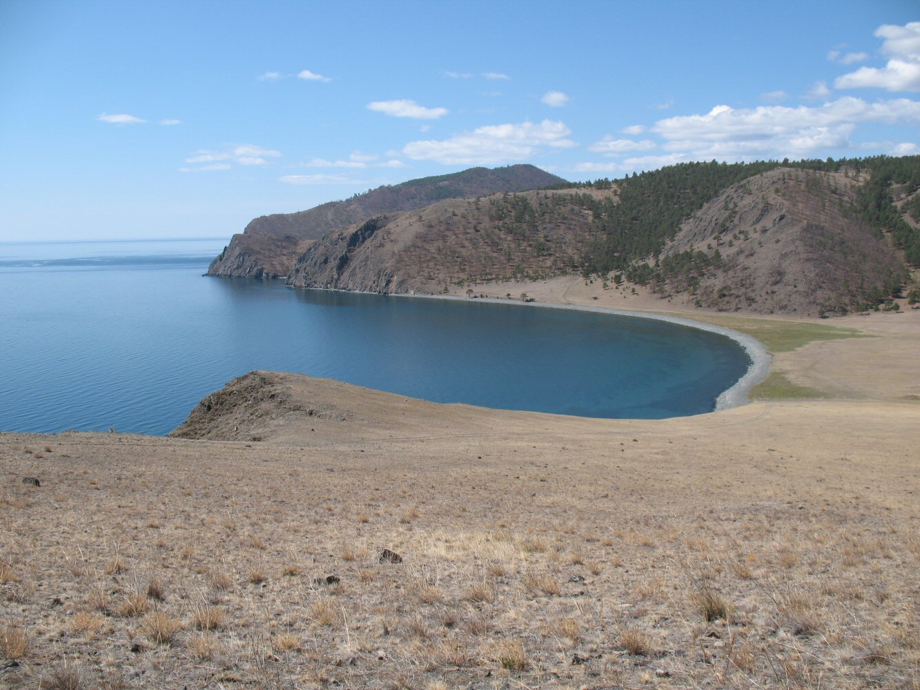Залив Бегул на Байкале, изображение ландшафта.
