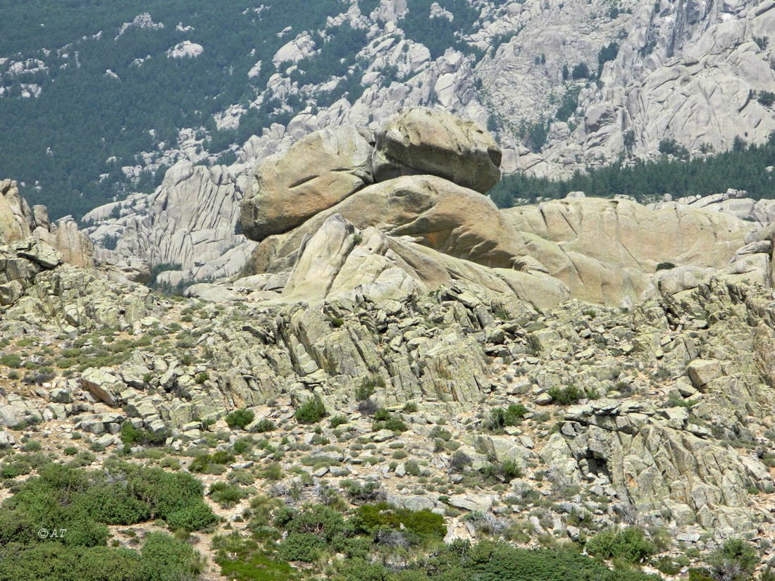 El Yelmo (Эль Ельмо), image of landscape/habitat.