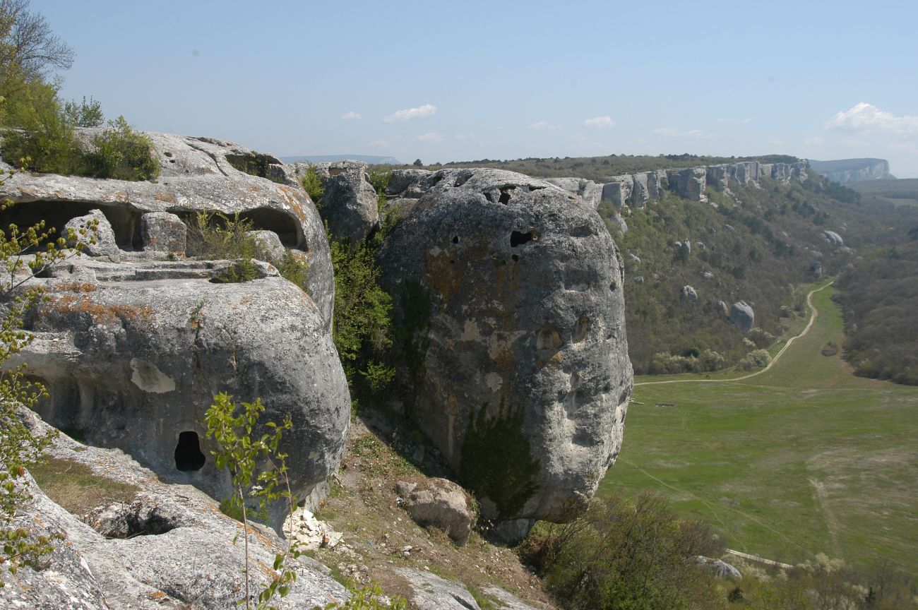 Пещерный город Эски-Кермен, изображение ландшафта.