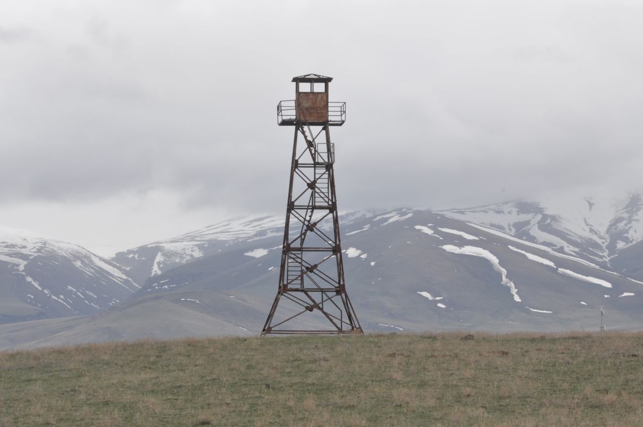 Окрестности монастыря Хоромос, image of landscape/habitat.