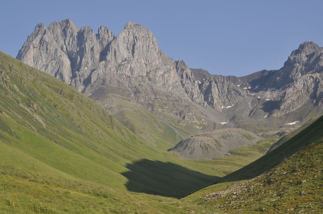 Долина ручья Чаухицхали, image of landscape/habitat.