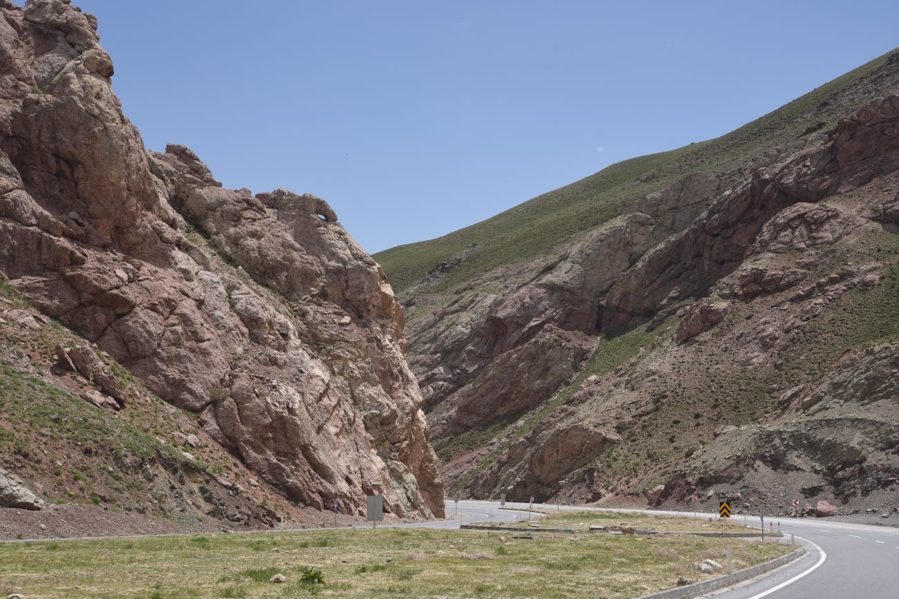 Перевал Гюзельдере, image of landscape/habitat.