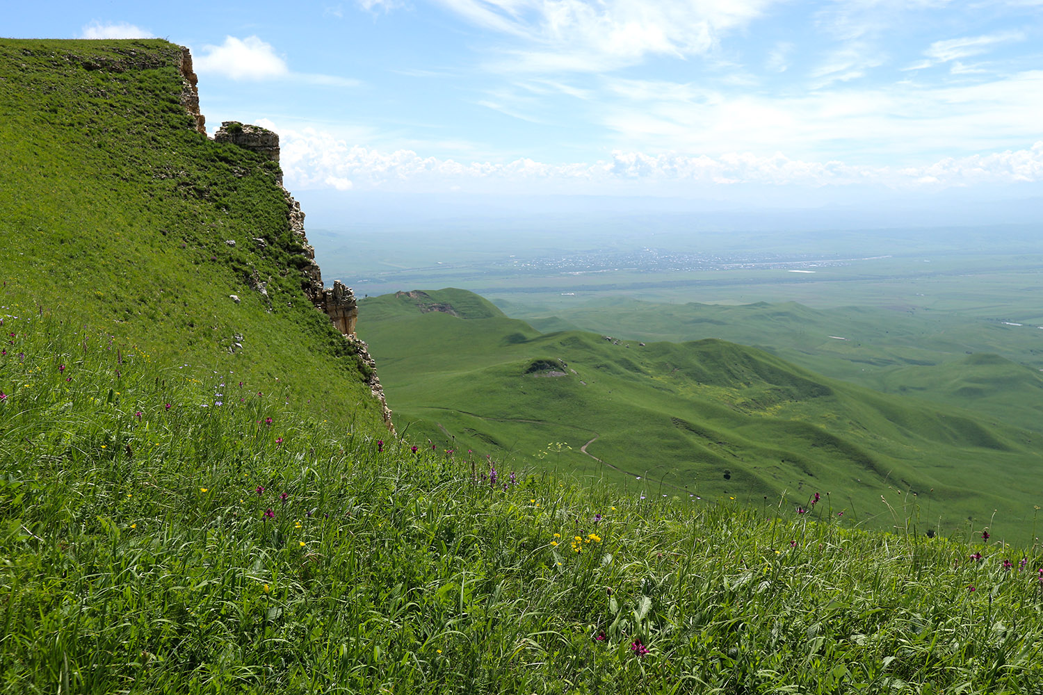 Джисса, image of landscape/habitat.