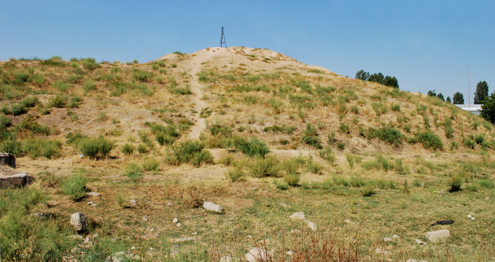 Холм Кулоктепа (Quloqtepa), изображение ландшафта.
