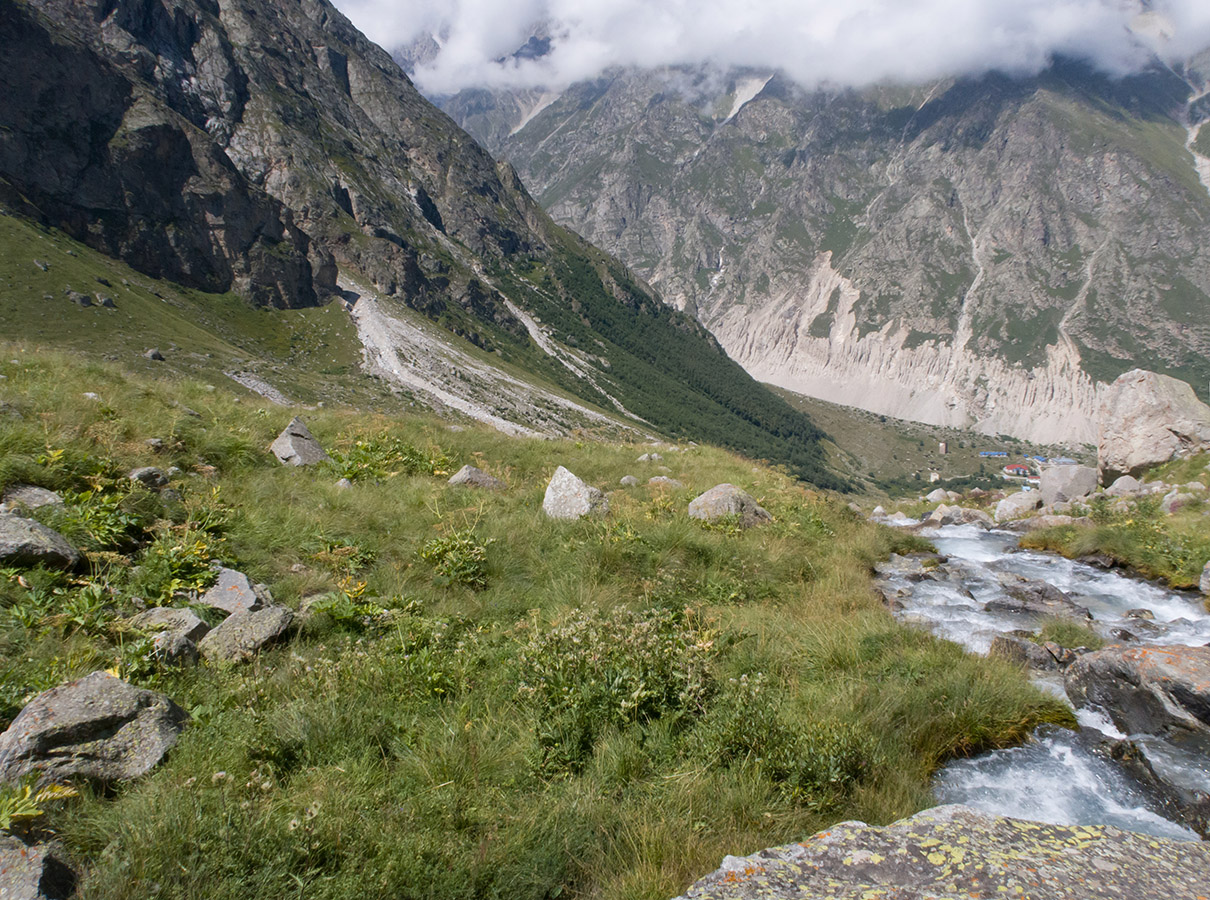 Водопад Гидан, image of landscape/habitat.