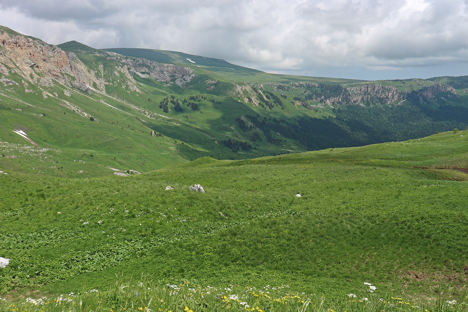 Гора Гузерипль, изображение ландшафта.