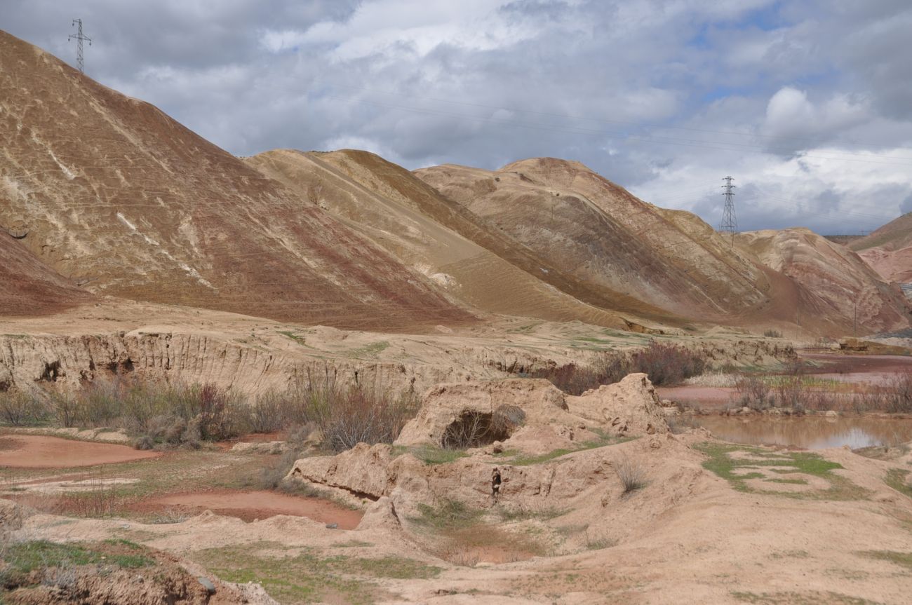 Урочище Красные горы, изображение ландшафта.