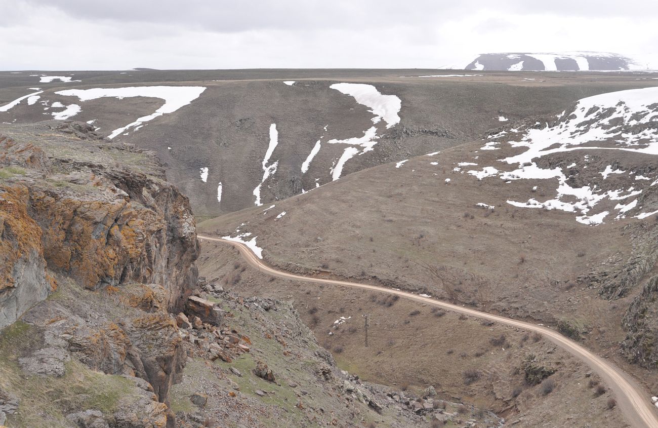 Окрестности крепости Кетчиван, image of landscape/habitat.