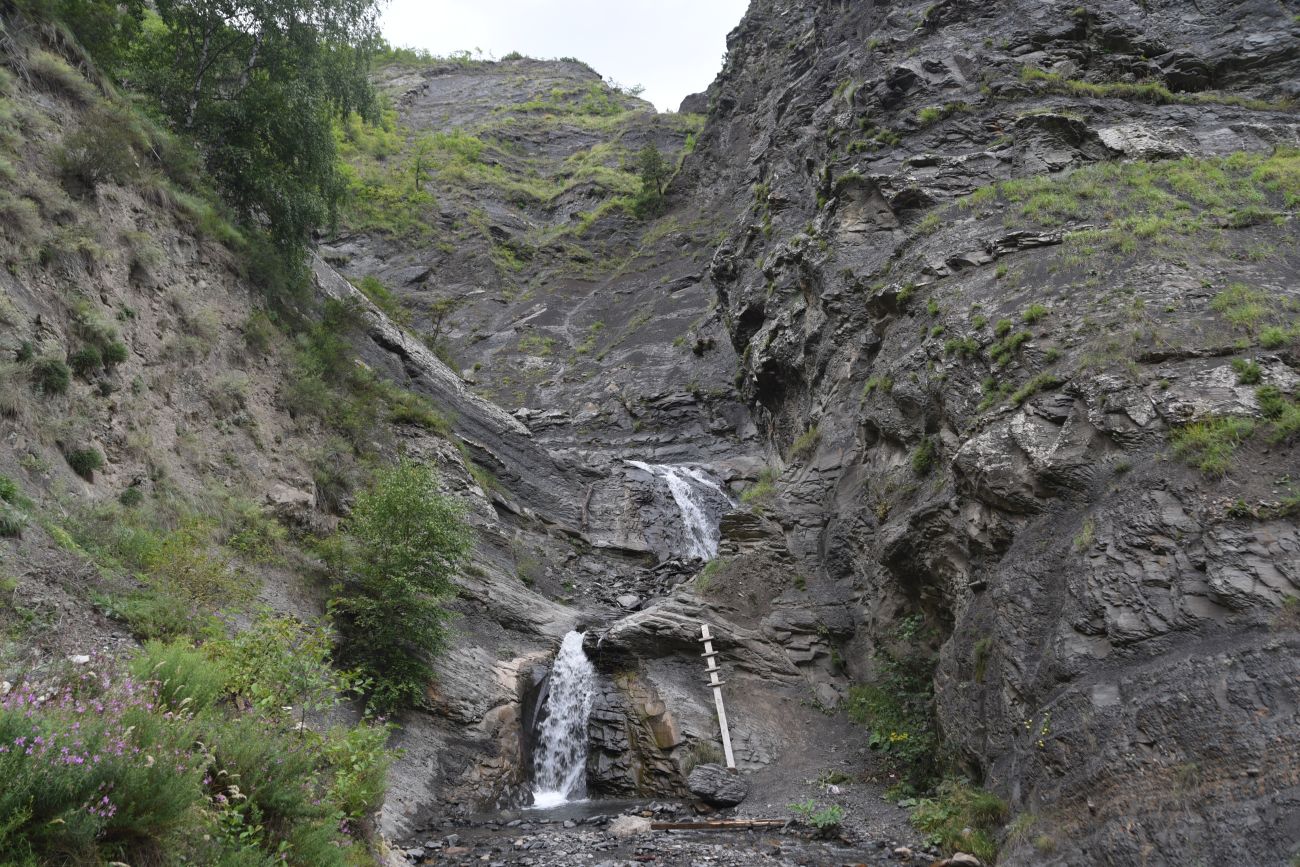 Окрестности водопада Цеси, image of landscape/habitat.