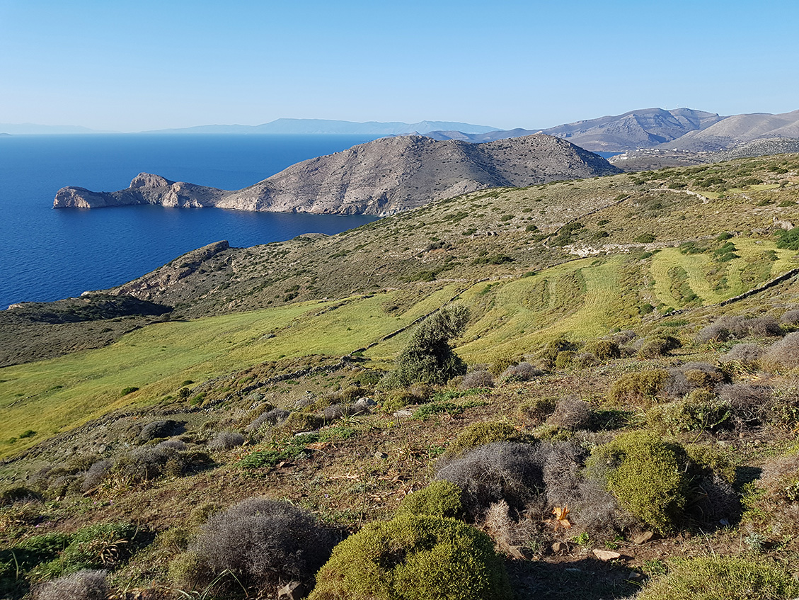 Остров Сирос, image of landscape/habitat.