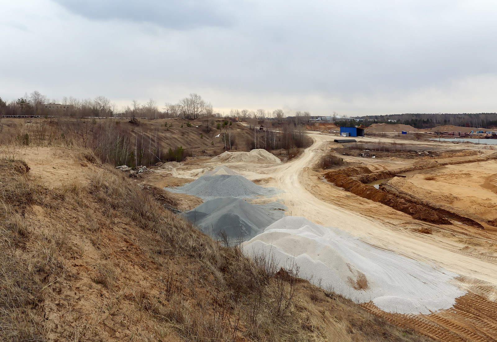 Песчаный карьер, image of landscape/habitat.