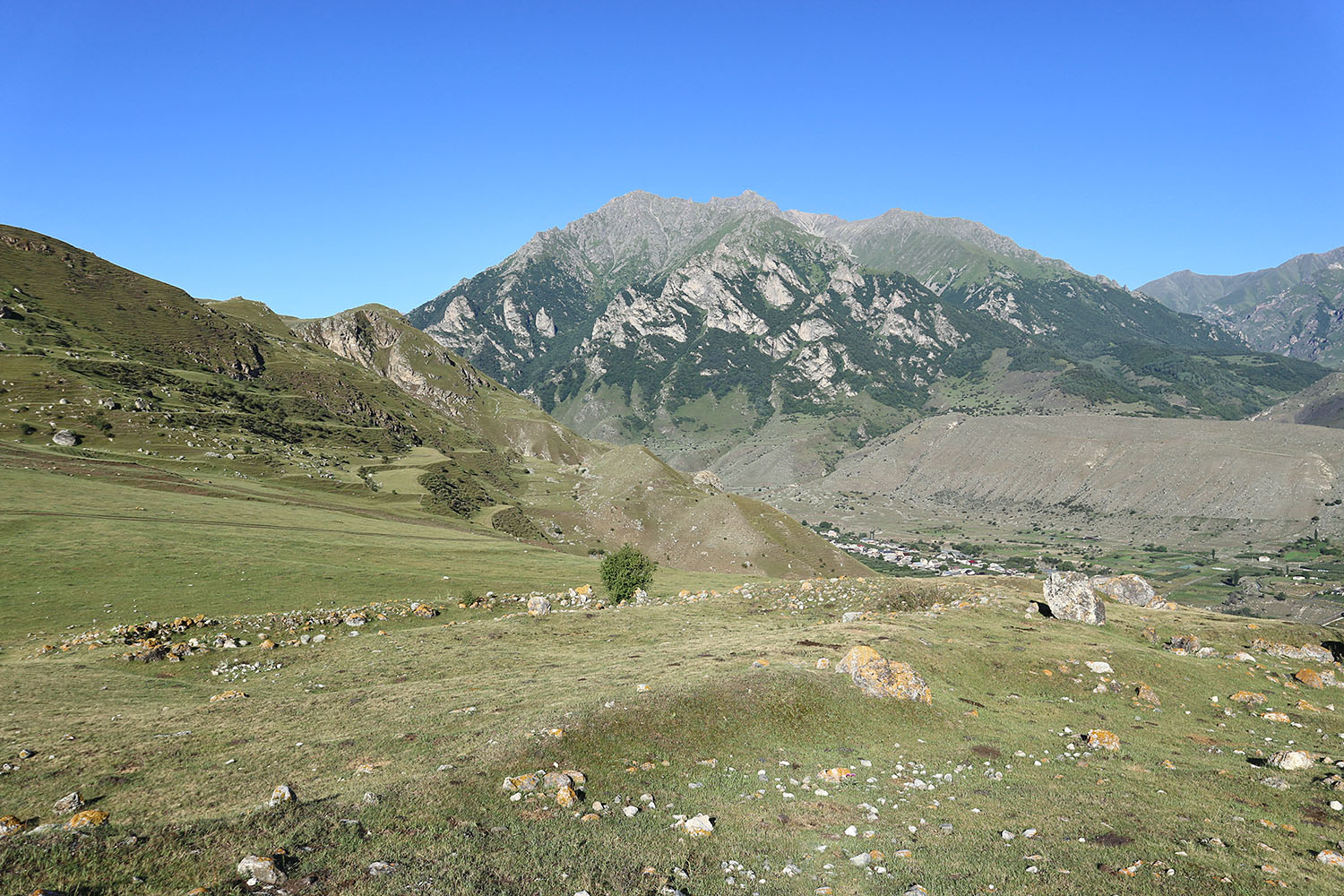 Селение Верхняя Балкария, image of landscape/habitat.