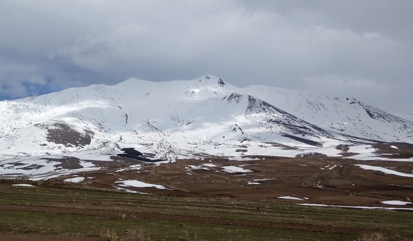 Окрестности горы Самсари, image of landscape/habitat.