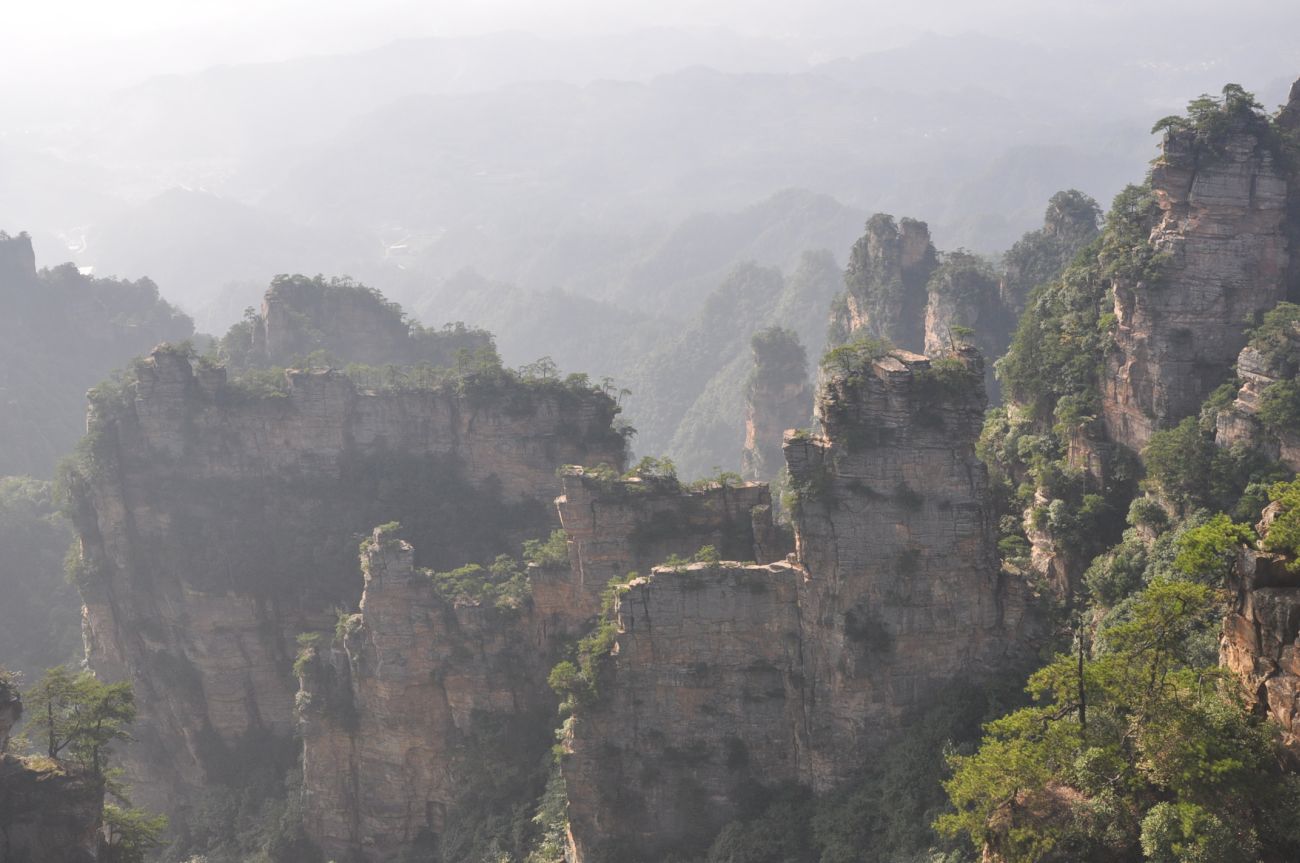 Национальный парк "Чжанцзяцзе", изображение ландшафта.