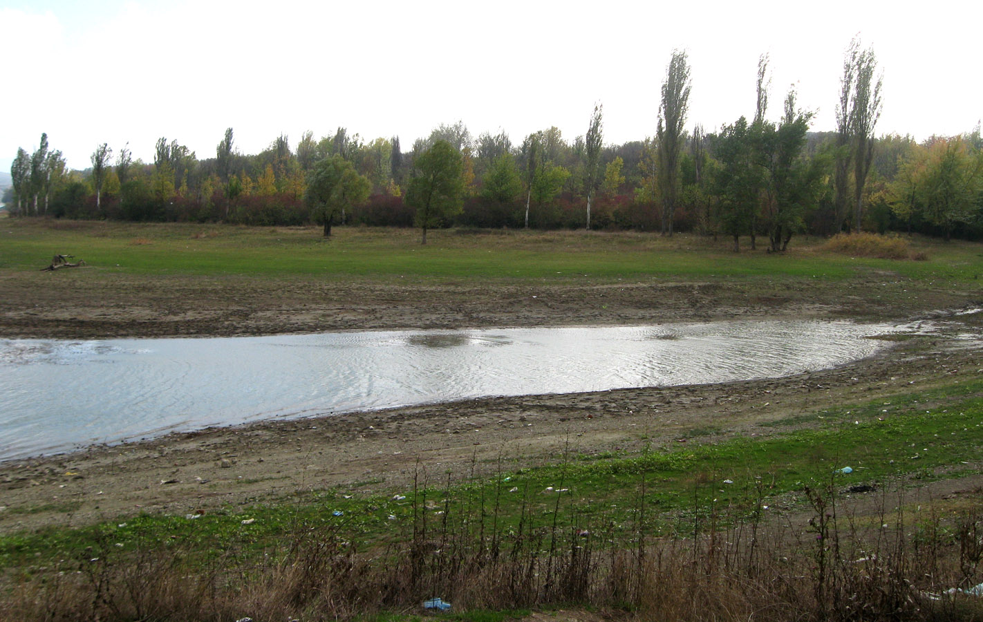 Симферопольское Водохранилище, изображение ландшафта.