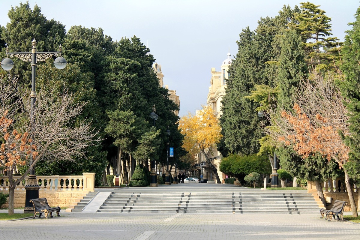 Баку, image of landscape/habitat.