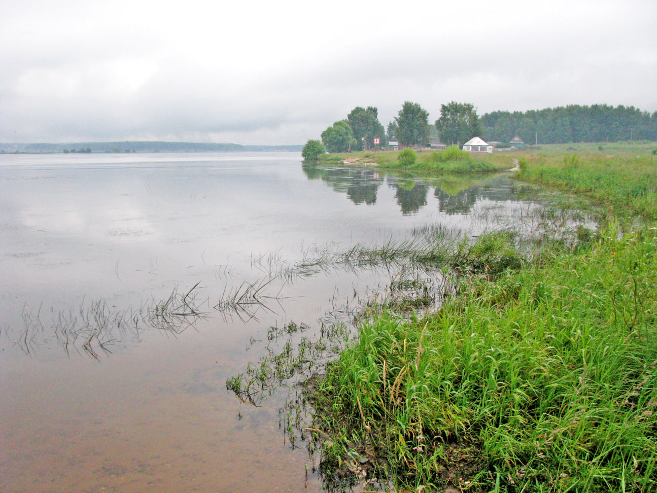 Рыбинское водохранилище, изображение ландшафта.
