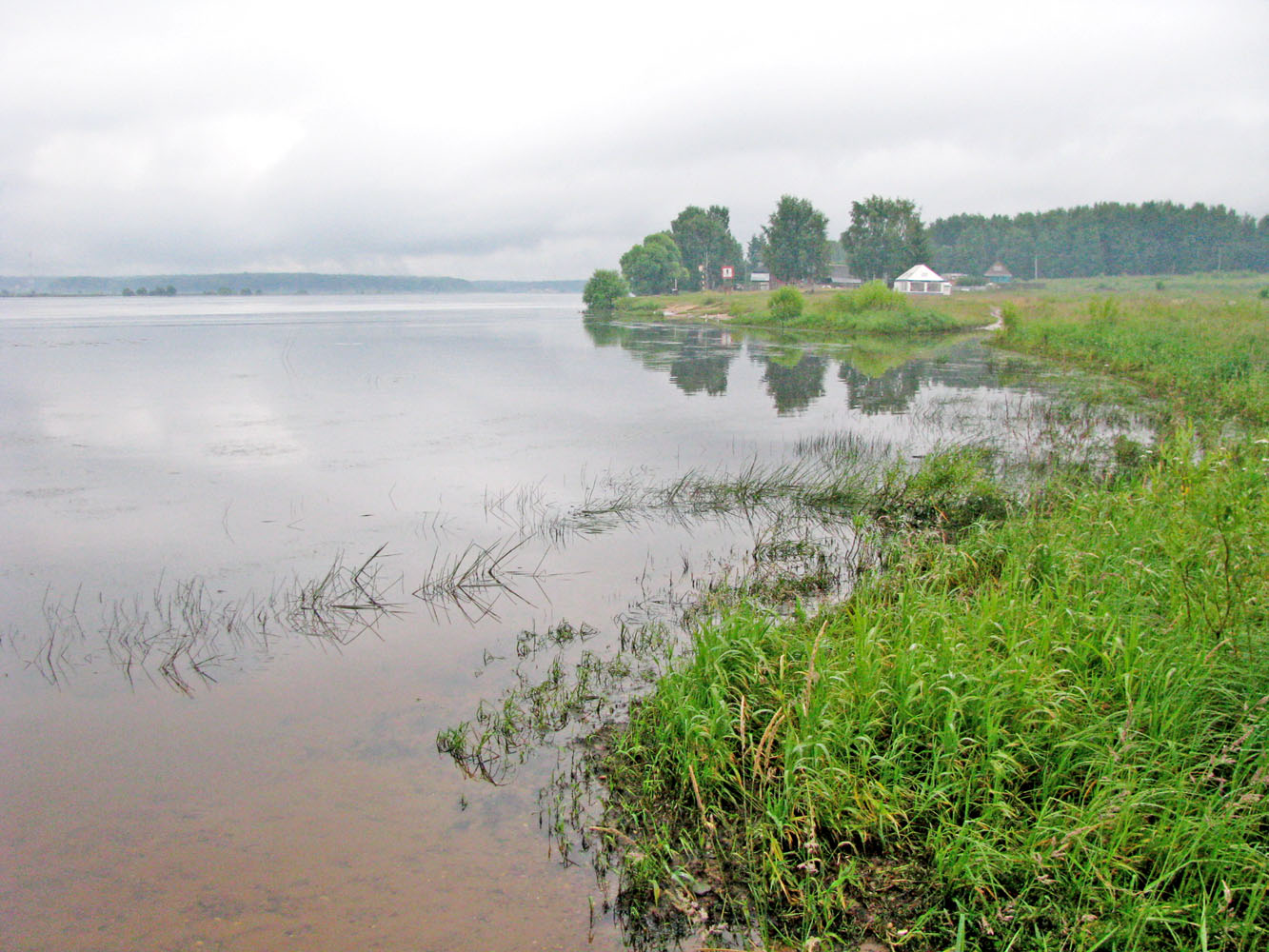 Рыбинское водохранилище, изображение ландшафта.