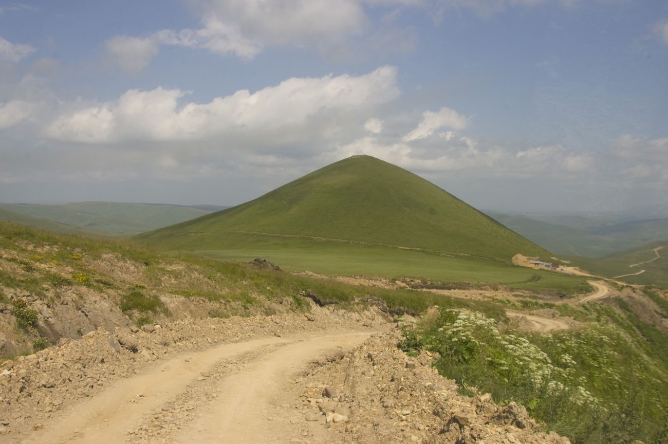 Гора Тузлук, изображение ландшафта.