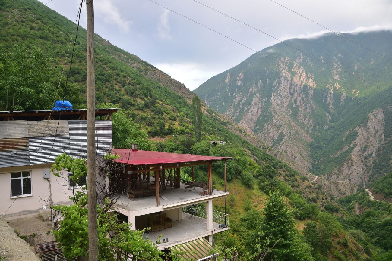 Окрестности монастыря Опиза, image of landscape/habitat.