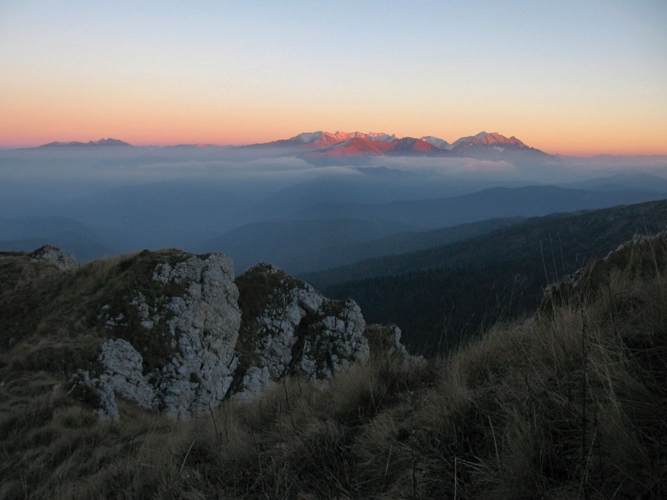 Юго-восточный отрог Оштена, image of landscape/habitat.