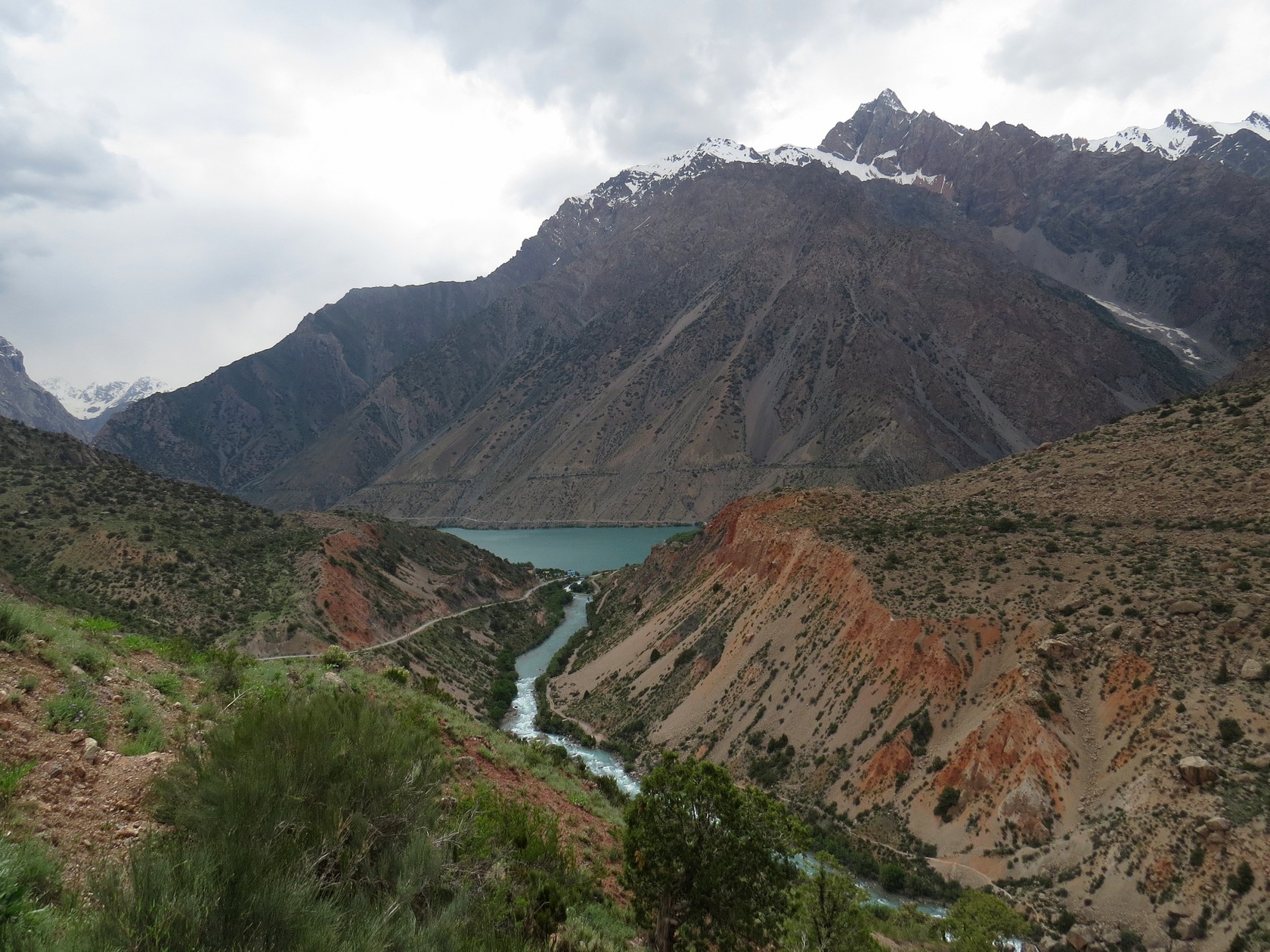 Верховья Искандердарьи, image of landscape/habitat.