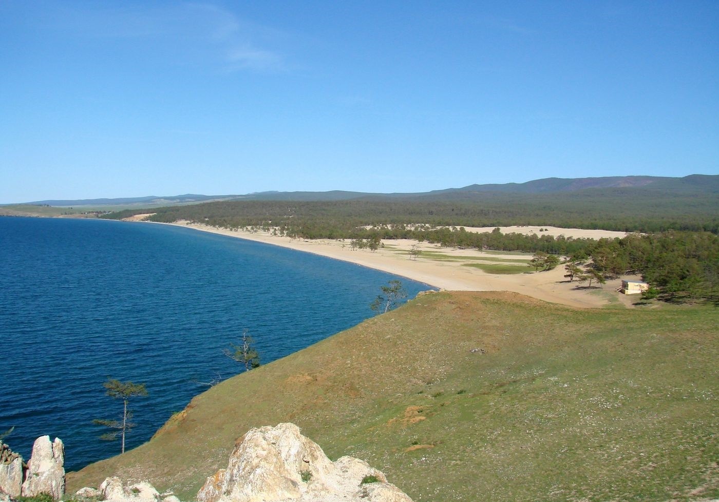 Мыс Бурхан, image of landscape/habitat.