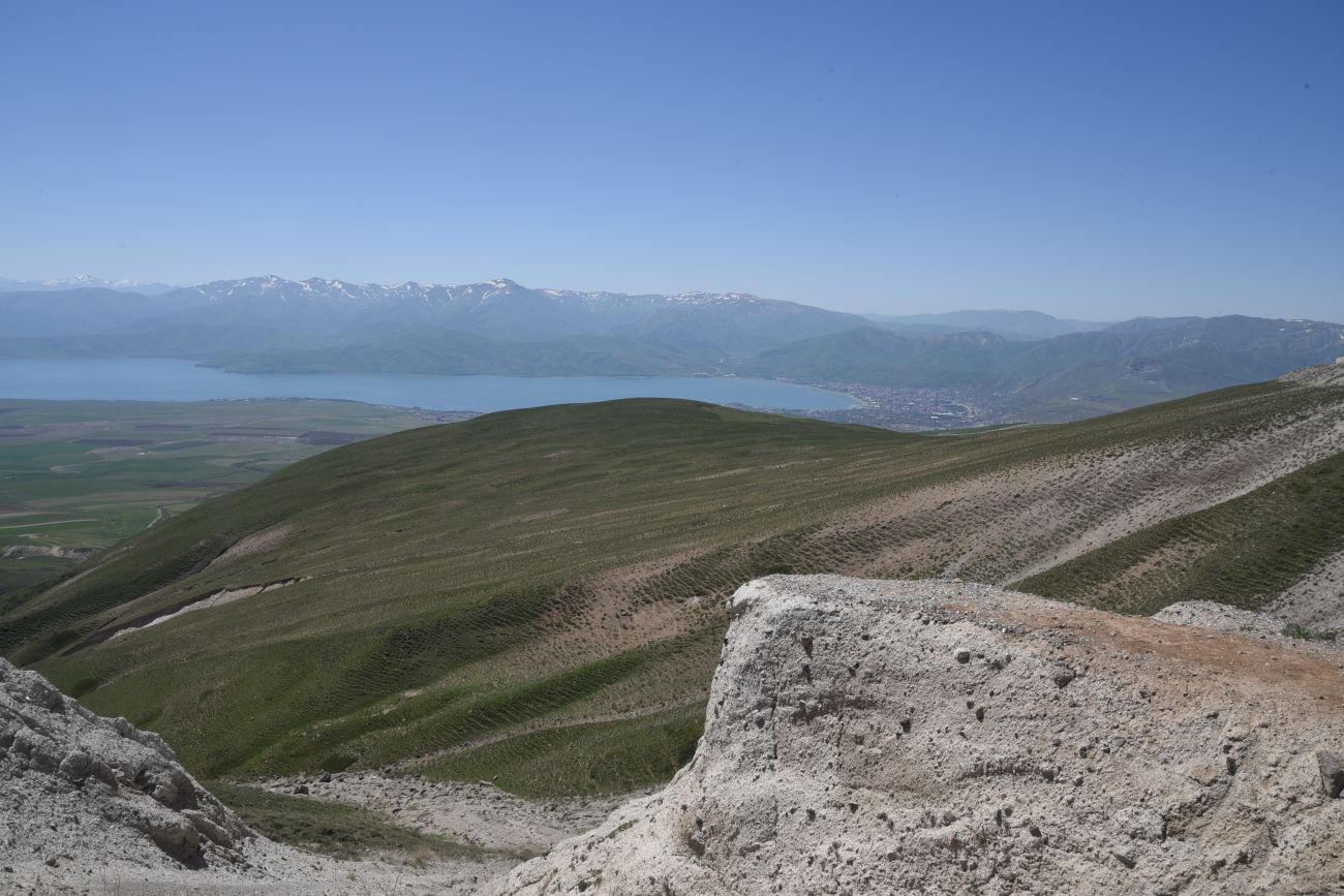 Кальдера Немрут, image of landscape/habitat.