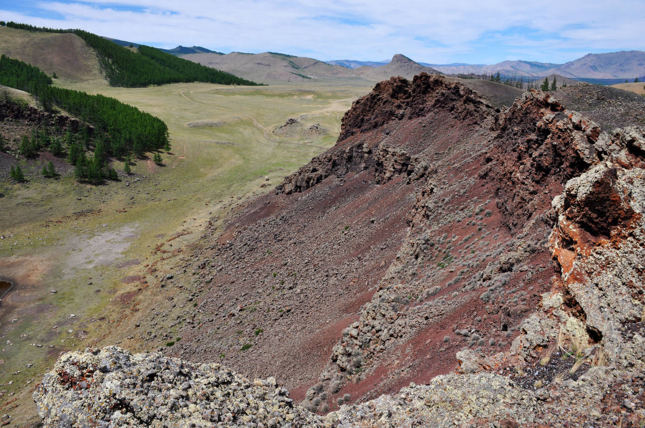 Вулкан Хэрийин, image of landscape/habitat.