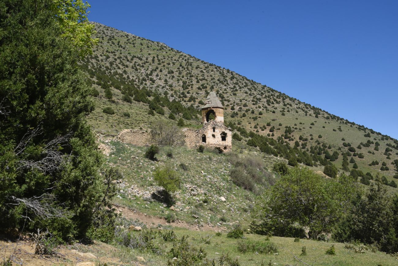 Окрестности Кармраванка, image of landscape/habitat.