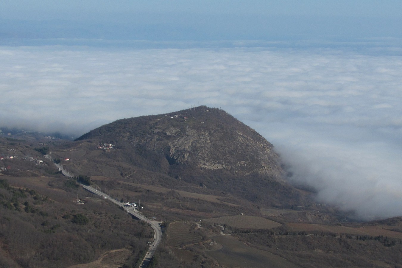 Кастель, image of landscape/habitat.