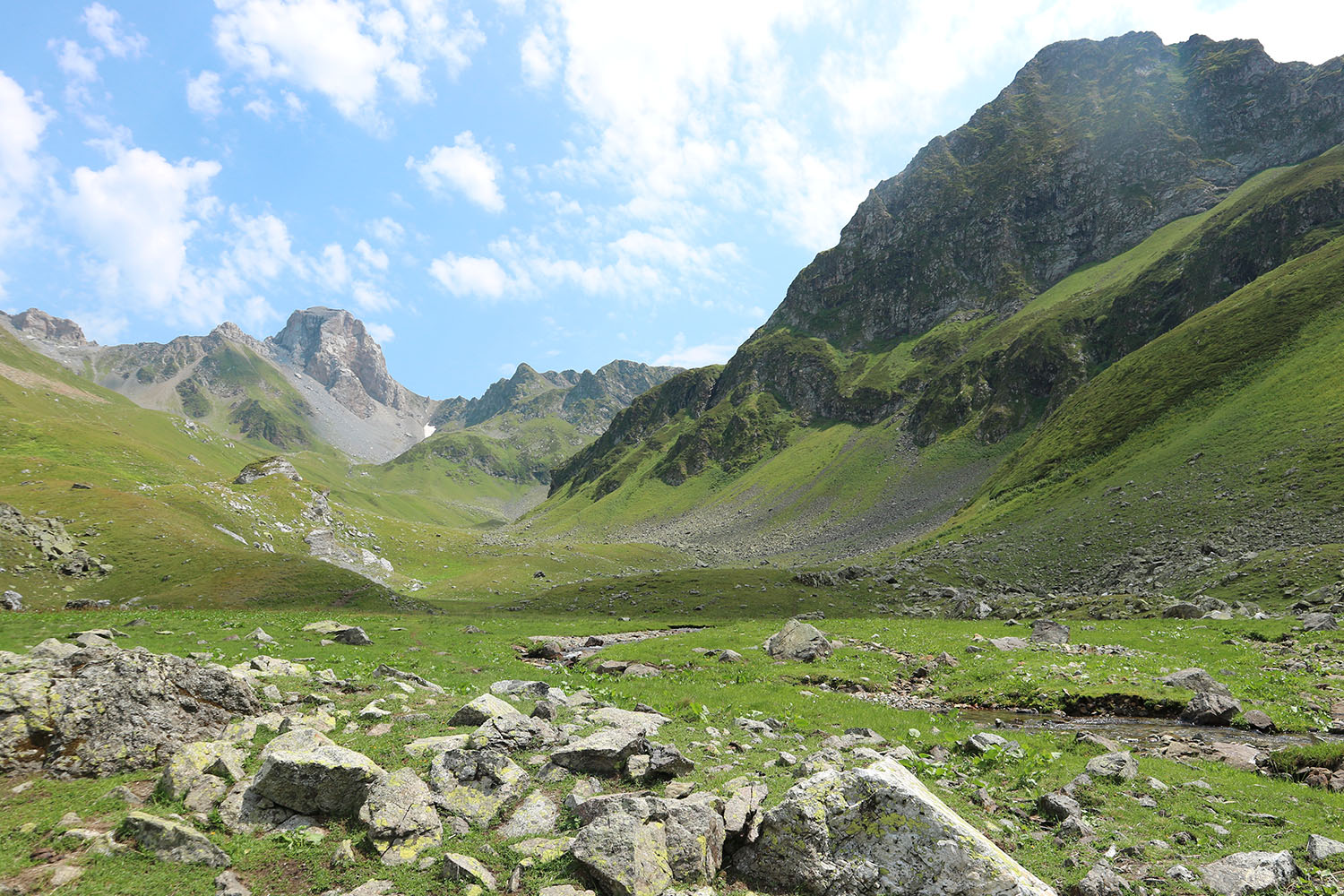 Долина реки Загедан, image of landscape/habitat.