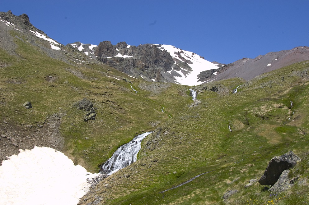 Долина реки Терскол, image of landscape/habitat.