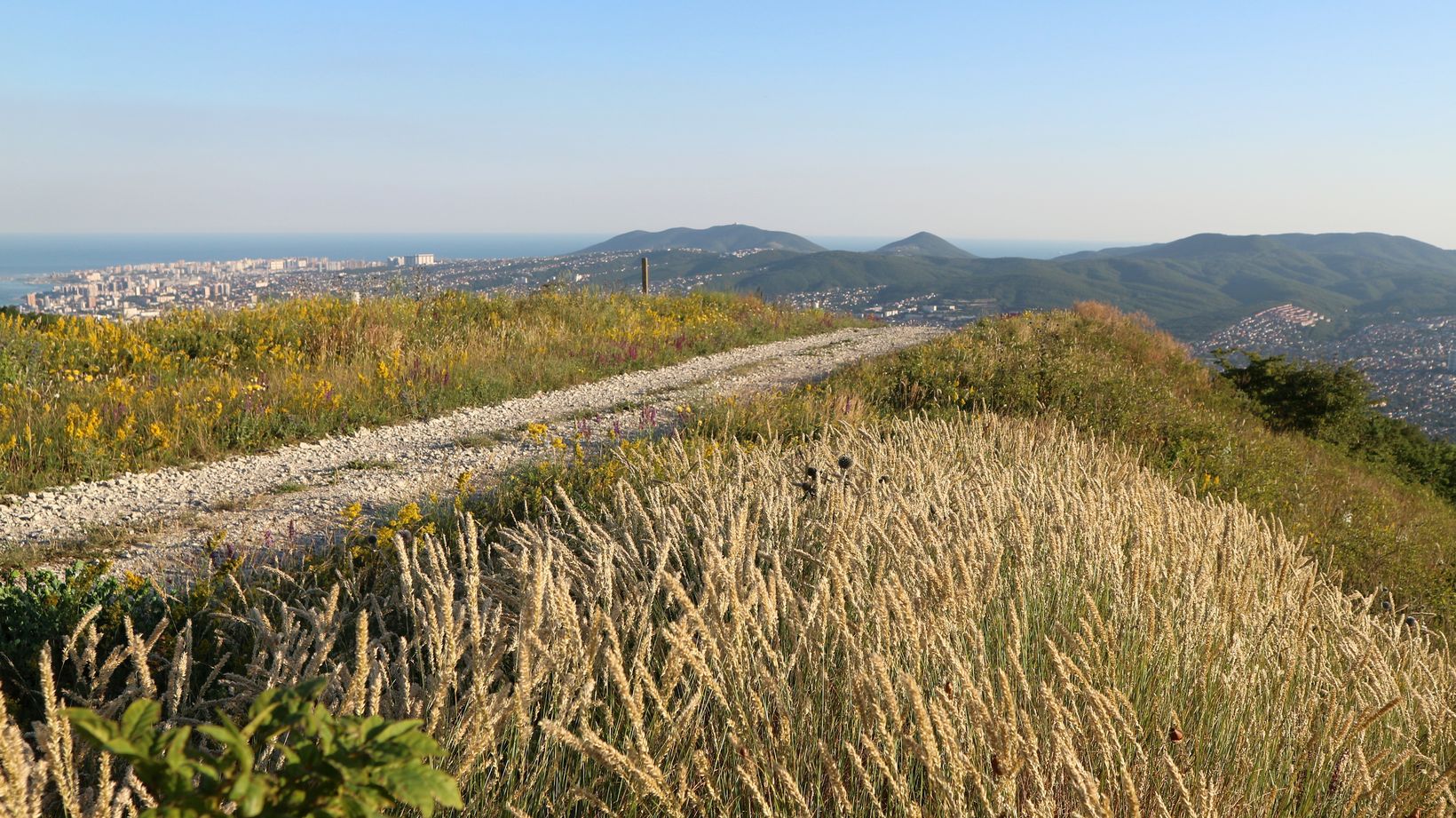 Неберджаевский перевал, image of landscape/habitat.