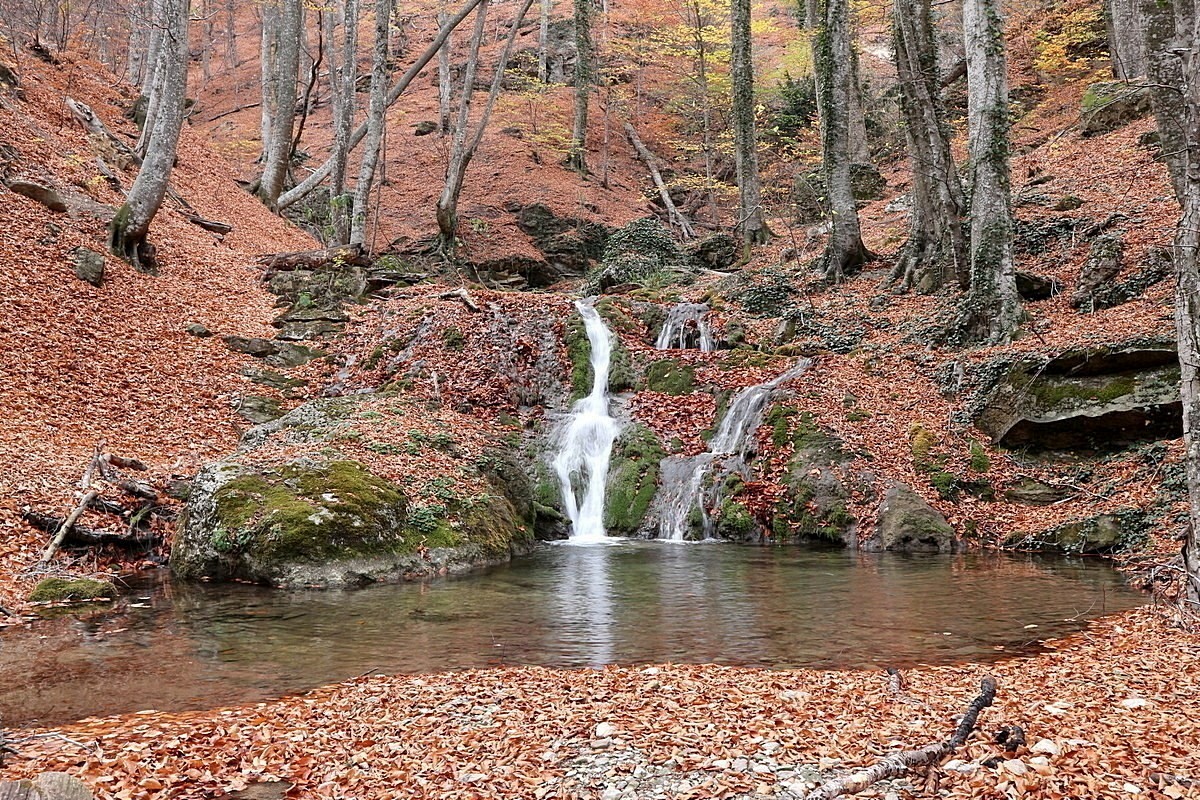 Водопад Джур-Джур, image of landscape/habitat.