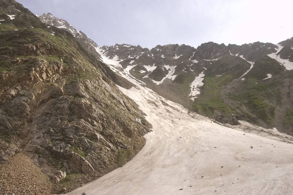 Долина реки Азау, image of landscape/habitat.