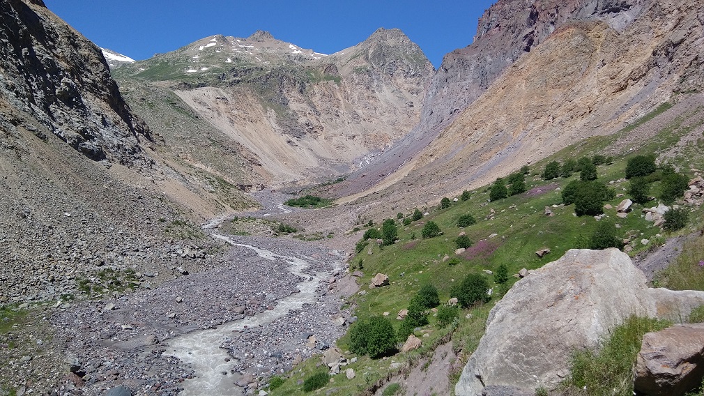 Долина реки Азау, image of landscape/habitat.