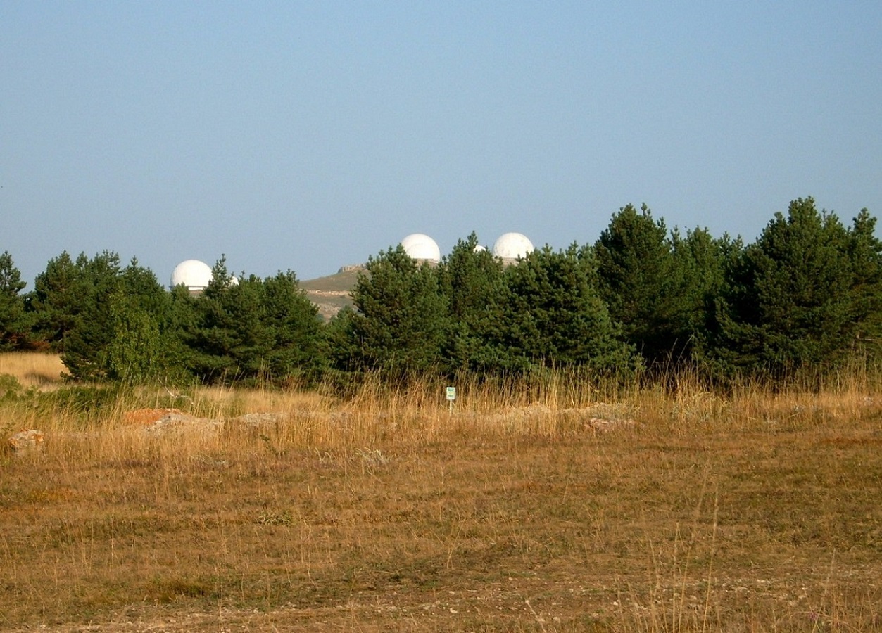 Ай-Петринская яйла, image of landscape/habitat.